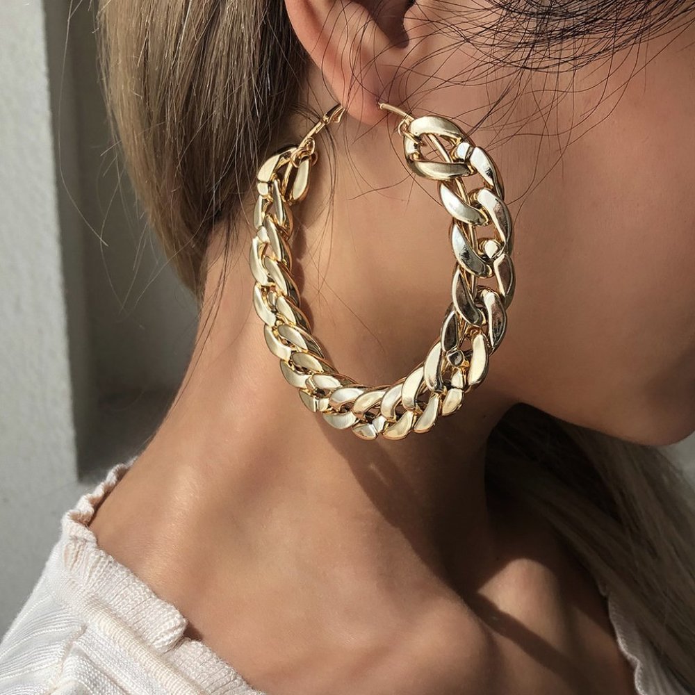 💕Last one Urban Chic Golden Chain Hoops Earrings - Picture 11 of 14
